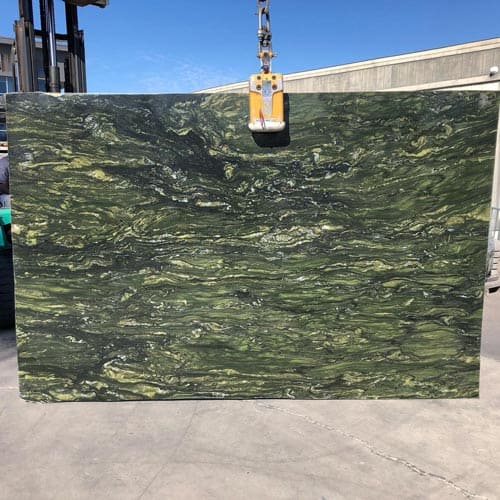 Verde-Donato-Granite-slab