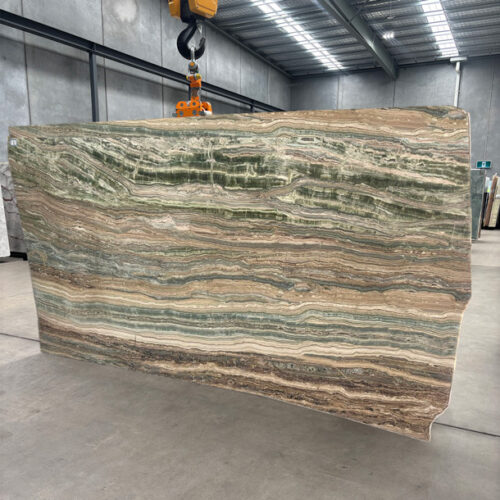 Esmeraldo Onyx Slab 11
