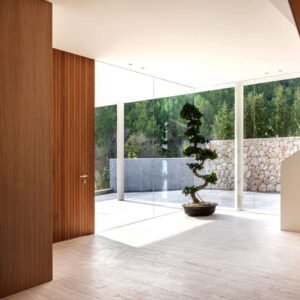 Premium Ivory Travertine – Vein Cut, Honed, Unfilled